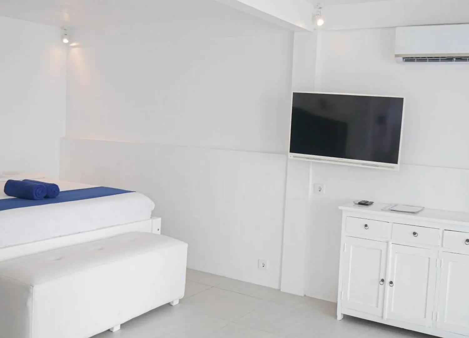 Bale Bingin Beachfront Stay Uluwatu  Guest house Uluwatu (Bali)