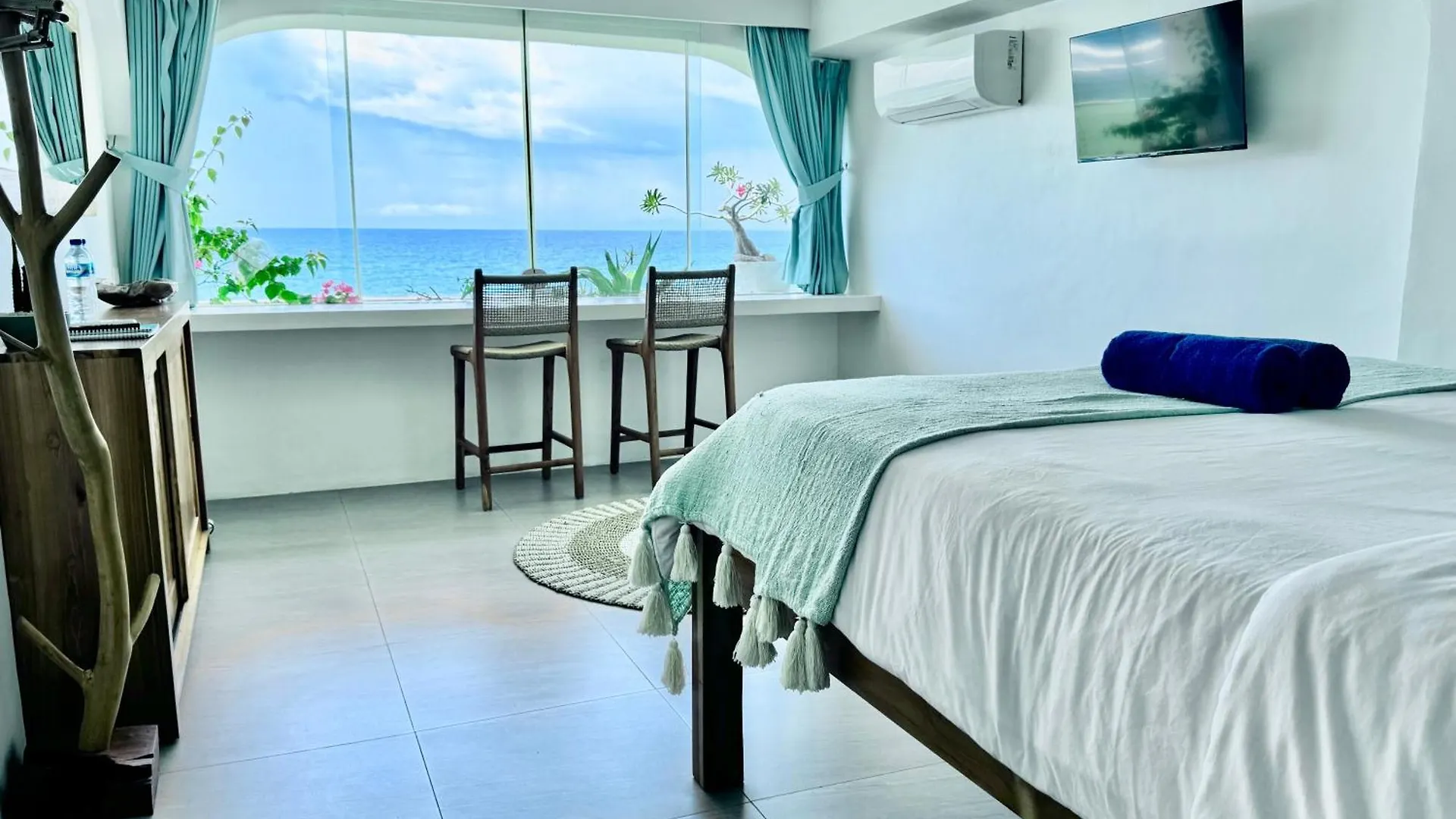 Bale Bingin Beachfront Stay Uluwatu  Uluwatu (Bali)
